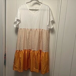 White yellow dress stripe polka dot oversized